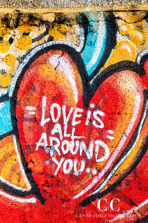 Love is All Around You, Graffiti on Saint-Jean-Cap-Ferrat, France | Cattie Coyle Photography
