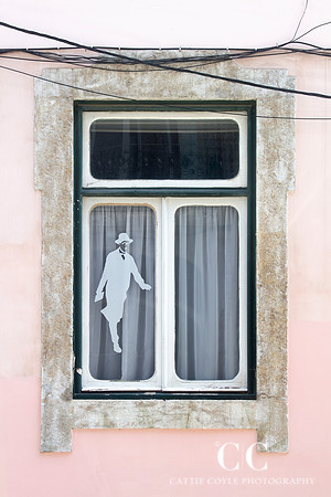 Fernando Pessoa, Lisbon, Portugal | Cattie Coyle Photography