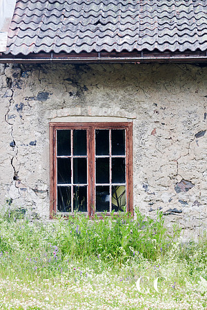 Old stone house | Cattie Coyle Photography